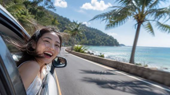 Aluguel de veículo com motorista em chinês/inglês por 8 horas | Praia de Karon + Cafeteria no penhasco + Cidade de Phuket + Campo de elefantes