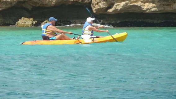 2-Hour Kayak Tour in Curacao