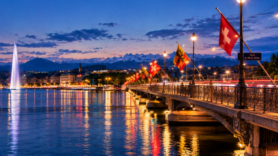 Geneva night stroll: Lakeside lights and urban life