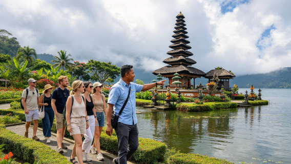 La creencia en el dios del agua y la civilización del cultivo de arroz en el templo flotante - Visita guiada de 2 horas al Templo del Agua Ulun Danu
