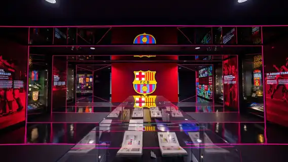 บัตร Go City Barcelona Tour Pass [แบบดำเนินการเองอย่างเป็นทางการ/รวมสถานที่ท่องเที่ยวมากกว่า 40 แห่ง/Sagrada Familia/La Pedrera]| บัตรผ่านบาร์เซโลน่าแบบรวมทุกอย่าง