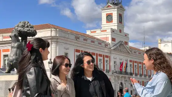 Madrid Royal Palace & Habsburgs Tour