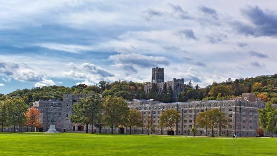 Akademi Tentera New York - Pekan Pemandangan Sungai Hudson - Laluan Pedesaan Lembah - Sewaan Peribadi - Melancong