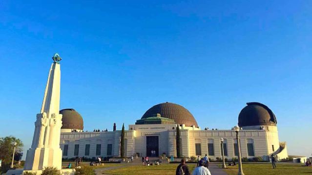 洛杉磯好萊塢星光大道+蓋蒂中心+格里菲斯公園-中文包車