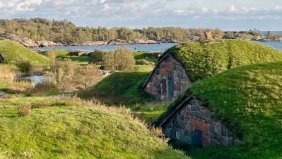 芬蘭+赫爾辛基主教座堂+琥珀屋一日遊/行程可調-中文專車