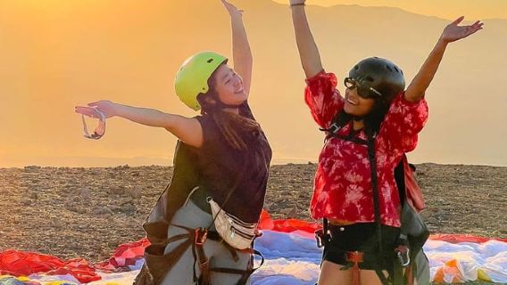 Марракеш: полёт на параплане над пустыней Агафай и видом на горы Атлас