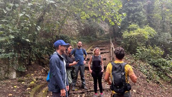 Tras las huellas de los etruscos: senderismo y cata de vinos