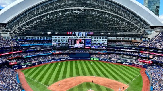 加拿大多倫多冰球名人堂+肯辛頓市場+國家電視塔運動文化之旅