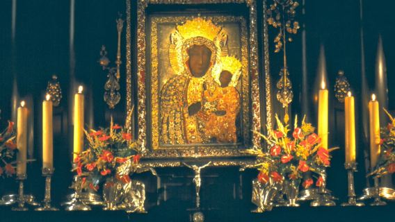 เชสโตโชวา: ทัวร์พร้อมไกด์นำเที่ยวแบบเต็มวัน ณ พระแม่มารีดำ + บริการรับส่ง