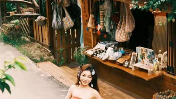 Xishuangbanna Rainforest Adventure: Jino Mountain Private Chartered Tour - Explore Ancient Tea Mountains & Hike Through Pristine Rainforest