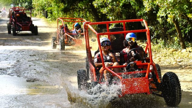 Περιπέτεια με Μπάτζι στο Πουέρτο Πλάτα: Μονοπάτια Εκτός Δρόμου & Παραλία Μπεργαντίν