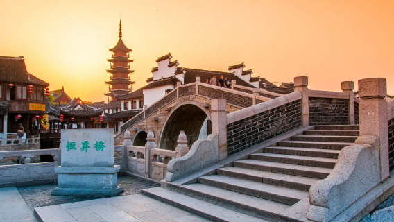 Shanghai afgang: Dagstur med charter til Kunshan Qiandeng gamle by + Dianshan-søen