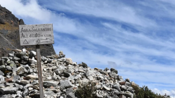 ¡Excursión de un día a Cuzco, Perú! ¡Caminata en la Laguna de Humantai! Observación del glaciar de la montaña nevada Salkantay sin entrada