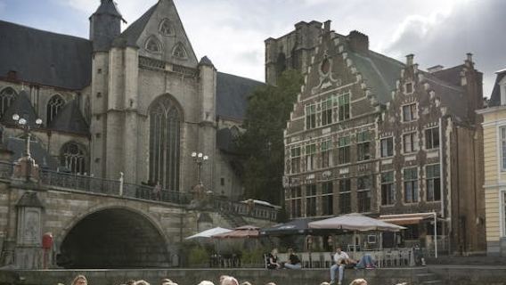 Guided cruise with 1 local Gent Beer included