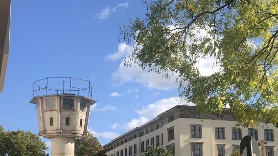 Audio Tour: The Berlin Wall. A Walking Tour along the former Death Strip