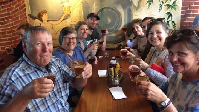 พอร์ตแลนด์: ทัวร์เดินชิมอาหารย่านท่าเรือเก่า