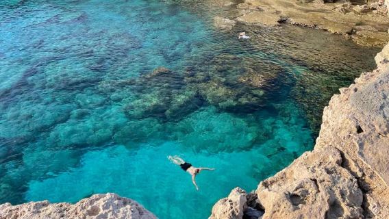 Desde Larnaca: Visita guiada a Cabo Greko con traslados