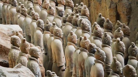 Visite d'une demi-journée des guerriers en terre cuite de Xi'an avec réservation de groupe en anglais : explorez plus de 2 000 ans d'histoire chinoise