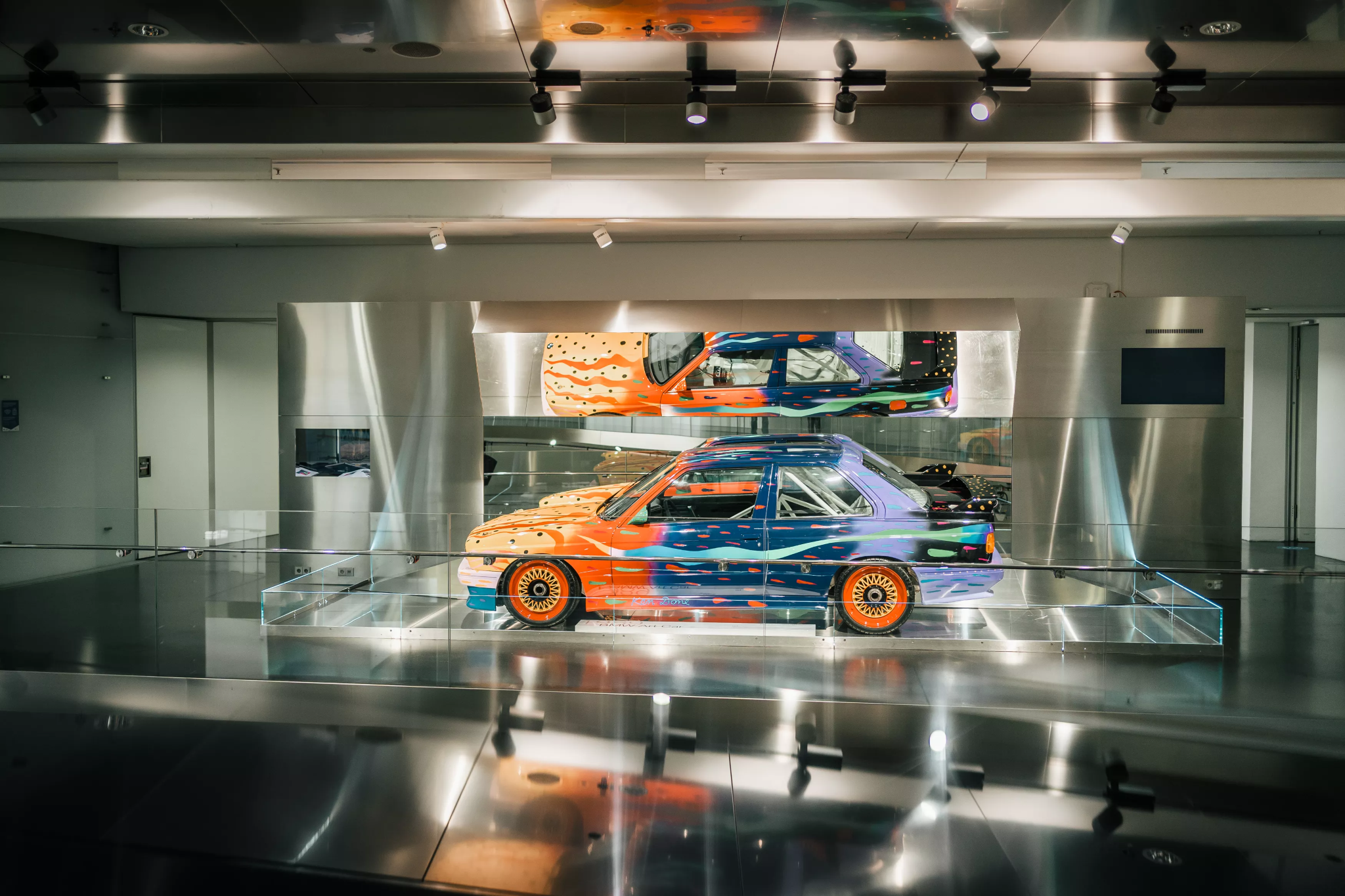 マリエン広場+ミュンヘン・レジデンツ+聖母教会+BMW博物館ワンデーツアー