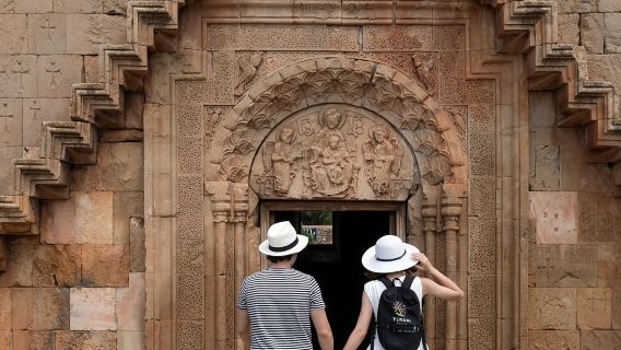 ホル・ヴィラップ修道院とノラヴァンクのプライベートツアー(ワインテイスティングオプションあり)