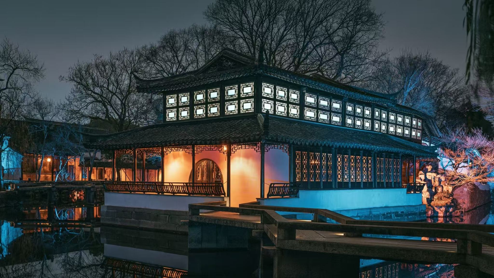 Suzhou Humble Administrator's Garden Night Tour: Elegant Night Scenes + Intangible Cultural Heritage Performance + Immersive Evening Experience