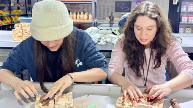 秦始皇帝陵博物院(兵馬俑)深度研學·手工坊『兵馬俑手工製作·彩繪兵馬俑·兵馬俑修復』約1-2小時<成品可帶走>