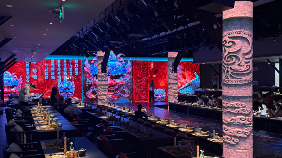 [ฉู่เหยี่ยนฝู่·โชว์อาหารราชสำนัก] เซี่ยงไฮ้ ฉู่เหยี่ยนฝู่|โชว์อาหารวัฒนธรรมโบราณแบบอินเทอร์แอคทีฟ 360 องศา [เลือกได้ระหว่างที่นั่งในห้องโถง/ห้องรับรองธีม/บริการแต่งหน้าและถ่ายรูป]