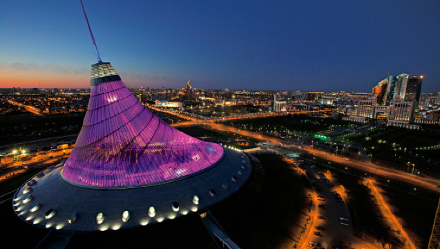 Menara Bayterek + Khan Shatyr + Masjid Nur-Astana + Alun-Alun Istana Presiden