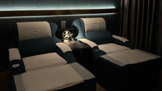 Shanghai Halbtagestour: Jing'an Tempel und Kangdao Tiandi Massage (Vereinigung von Tradition und Moderne, entspannende Wellness-Zeit): Privattransfer + Eintrittskarten