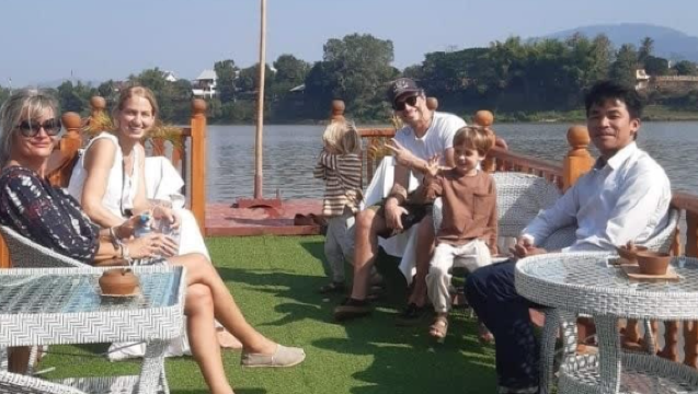 Laos · Luang Prabang | Pak Ou-hulerne og Kuang Si-vandfald (delt tur)