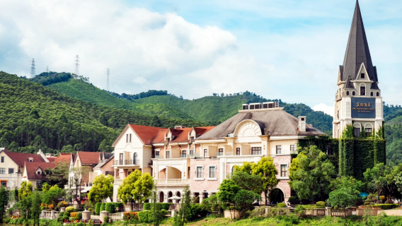 จากกว่างโจวสู่เกาเหมิง: ทริปวันเดียวส่วนตัวชมเมืองแอนเนซี่ ประตูตะวันออก และหมู่บ้านปลาคาร์พมงคล