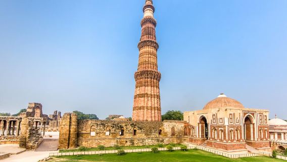 Passeio Privativo por Velha e Nova Delhi: História, Cultura e Encanto Moderno em um Dia