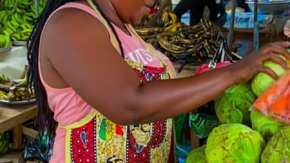 Accra: Market Tour and Ghanaian Cooking Class
