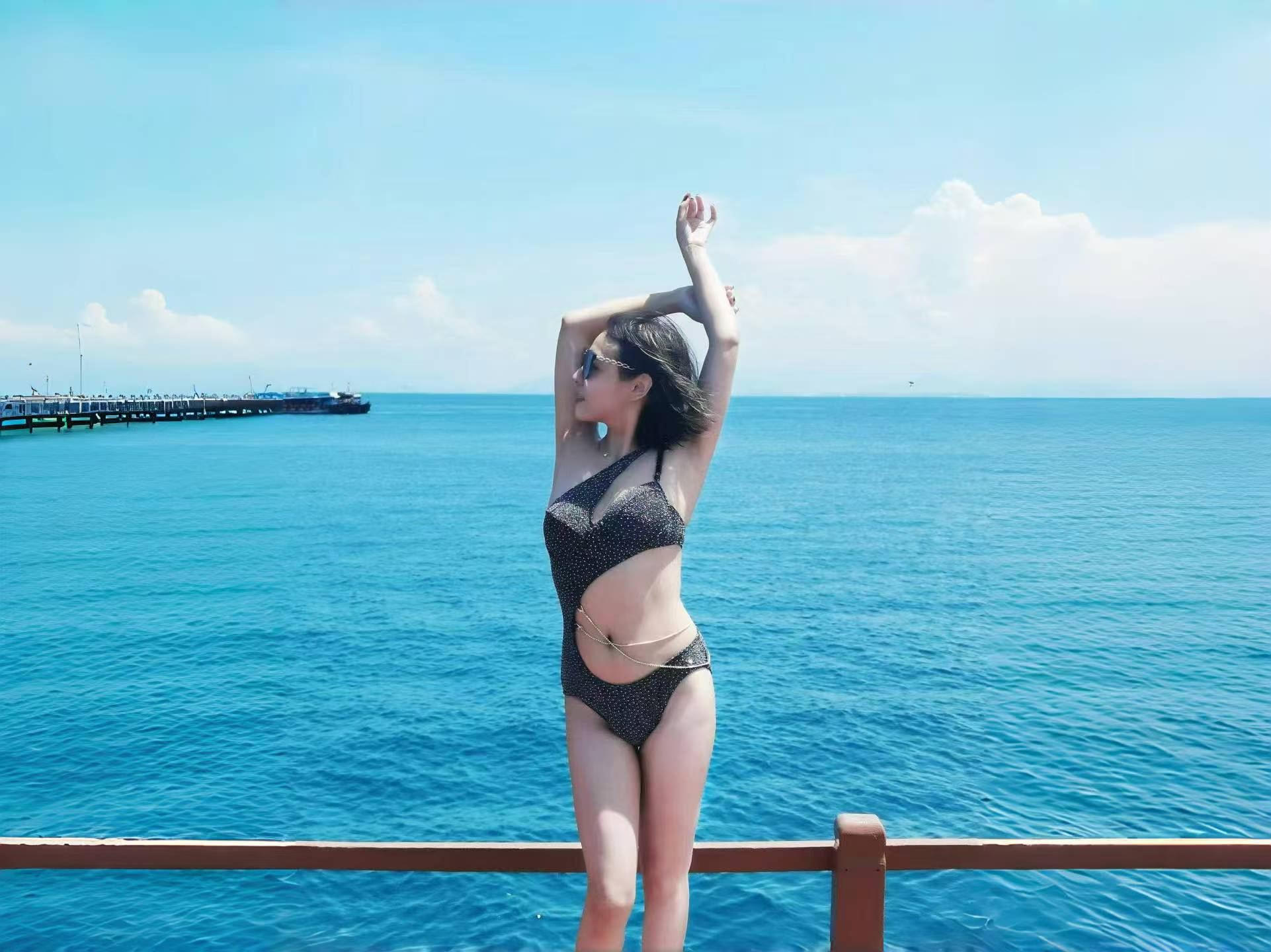 芽莊木船三島出海遊&中文導遊|特色船餐|浮潛海釣