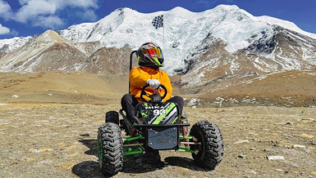羊卓雍錯+卡若拉冰川+乃欽康桑雪山一日接駁車【卡丁車+徒步冰川】