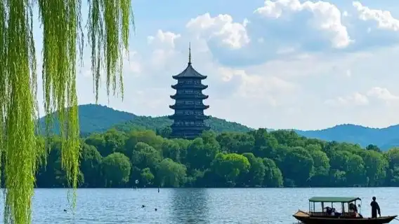 杭州幽賞西湖一日【登三潭印月島+食東坡定食+浙博孤山館精講】