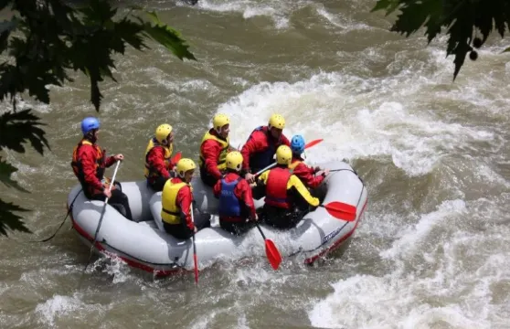 皮划艇2小時【斯里蘭卡基圖爾格勒Kitulgala探險之旅（康提出發）10062】