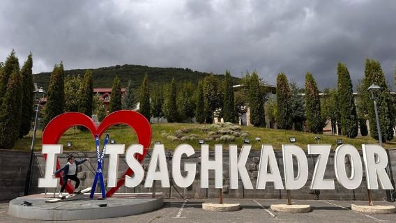 Da Yerevan: tour guidato di Tsaghkadzor e del lago Sevan