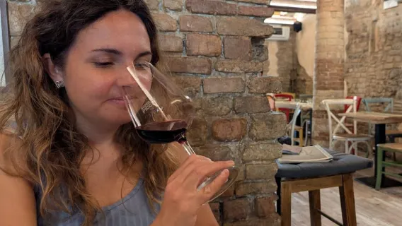 Tur Kuliner dengan Mencicipi & Berwisata di Parma