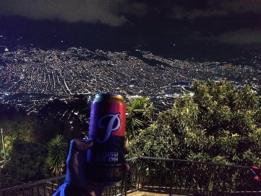 Medellin: tour della vita notturna e delle feste come un abitante del posto