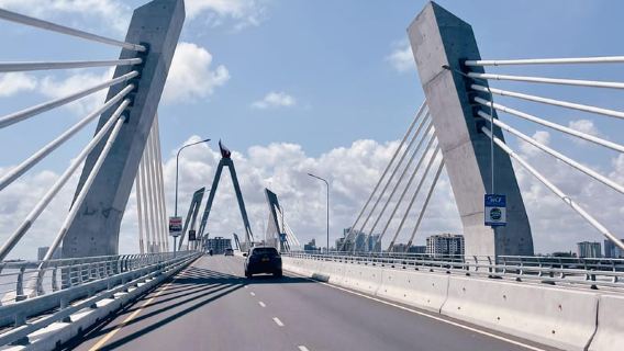 DAR ES SALAAM: PASSEIO DE 6 HORAS PELA CIDADE DE DAR ES SALAAM COM VAGÃO PRIVATIVO