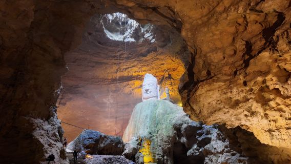 探天眼洞+闖地心極地探險一日遊【2-8人小獨立包團】