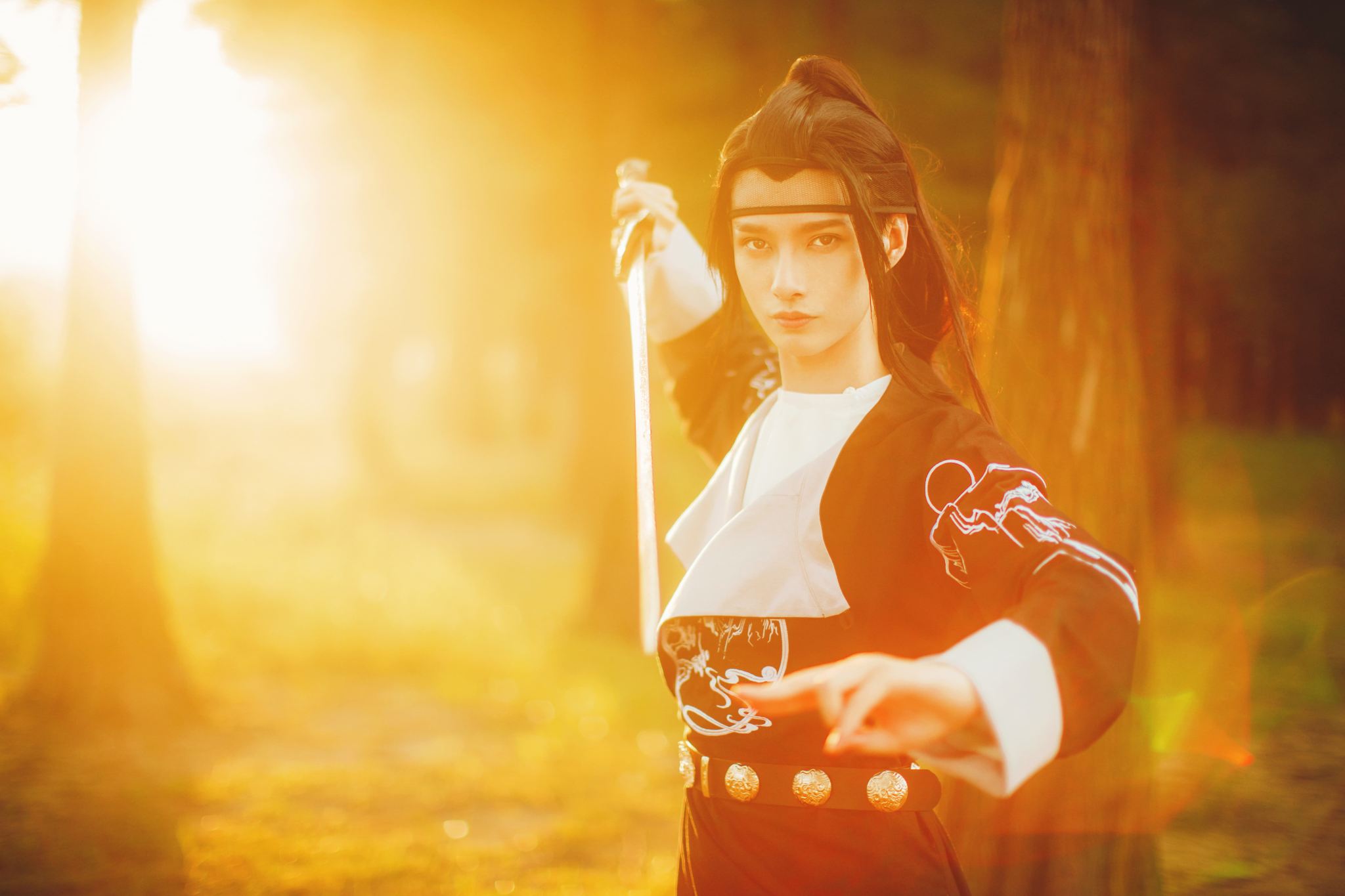 Dongfeng Trip Moments[Waldresort: Fotoshootings, Begleitfotografie, Luftaufnahmen, Hochzeitsfotos, Porträts, Kurzfilme, Dokumentationen, Fahrer, Guide und Trip Moments]