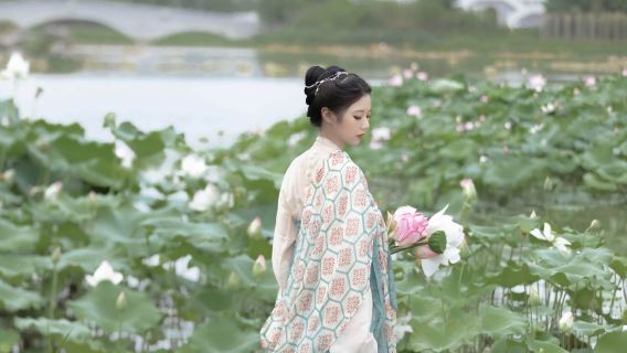 汾陽Tripメモリー【太符観/文峰塔のフォロー撮影、ドローン撮影、撮影同行、ウェディングフォト、ポートレート、多言語翻訳、カメラマン、現地ガイド】