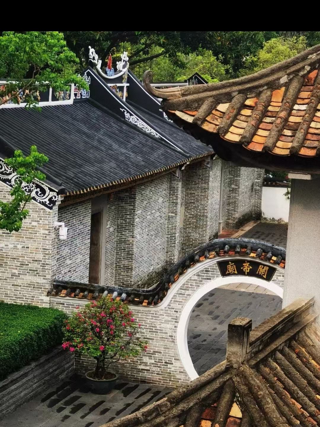 ทัวร์ 1 วันเหมารถจากกว่างโจวไปเซินเจิ้น: หมู่บ้านวัฒนธรรมพื้นบ้านจิ่นซิ่วจงหัว + เมืองเก่าหนานโถว