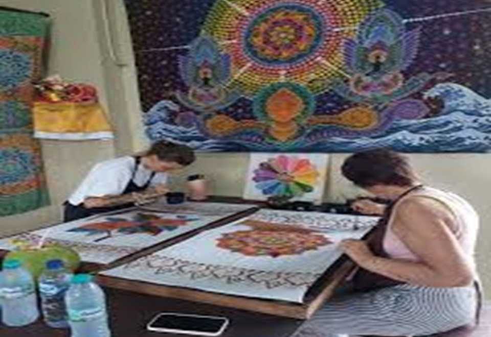 バリ島バティック・アート・ワークショップ：伝統的なバティックの傑作