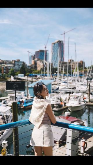 Canada: Vancouver + Sea To Sky Highway + Whistler Public Library with door-to-door transfer