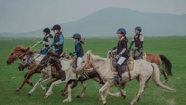 贈大召寺旅拍·希拉穆仁草原一日遊【私人導覽+體驗原始草原文化】