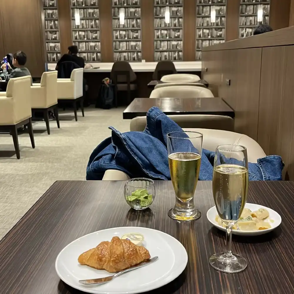 NRT日本空港ラウンジ／成田国際空港ラウンジ／成田空港VIPラウンジ利用