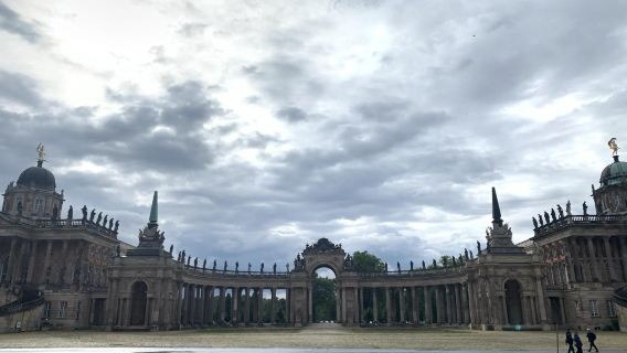 [Sewaan Peribadi Berlin Jerman] Istana Sanssouci Potsdam + Kawasan Belanda + Istana Cecilienhof (Tidak Termasuk Tiket Masuk)